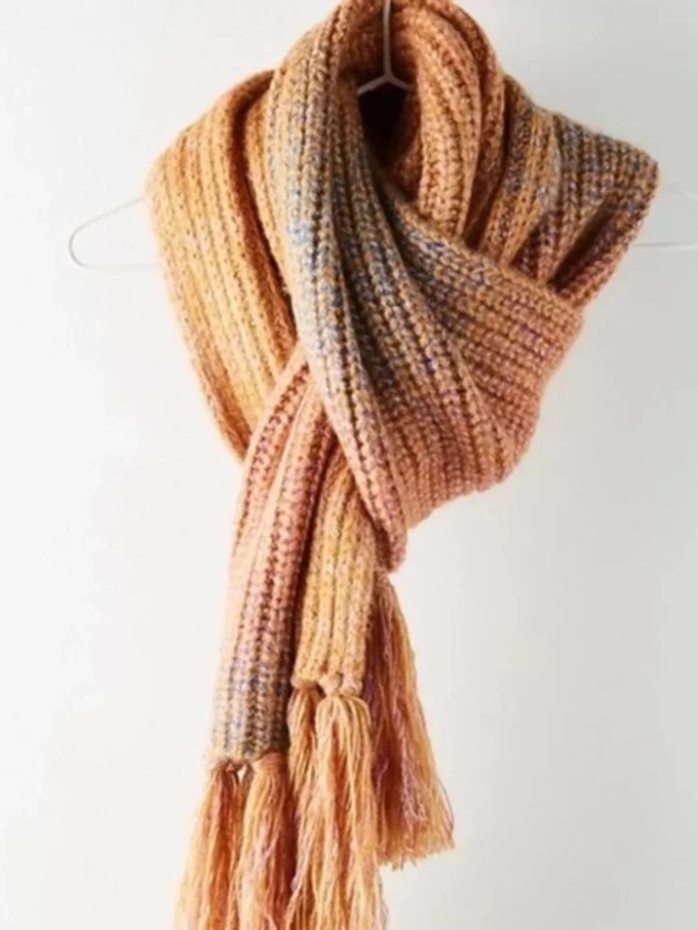NWOT Anthropologie Celeste Ribbed Ombre Scarf